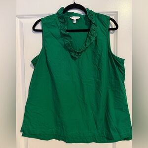 crown & ivy Green Sleeveless Blouse with Lace Detail